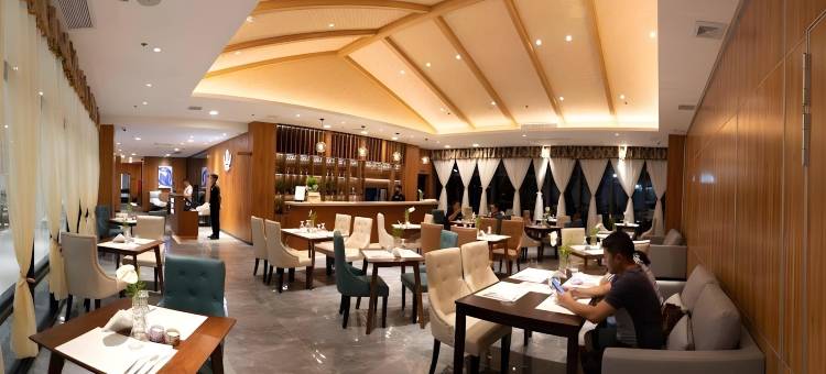 那牙市蓝莲花酒店(Lotus Blu Hotel Naga)图片