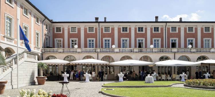 福娜罗丽别墅皇宫酒店(Villa Fenaroli Palace Hotel)图片