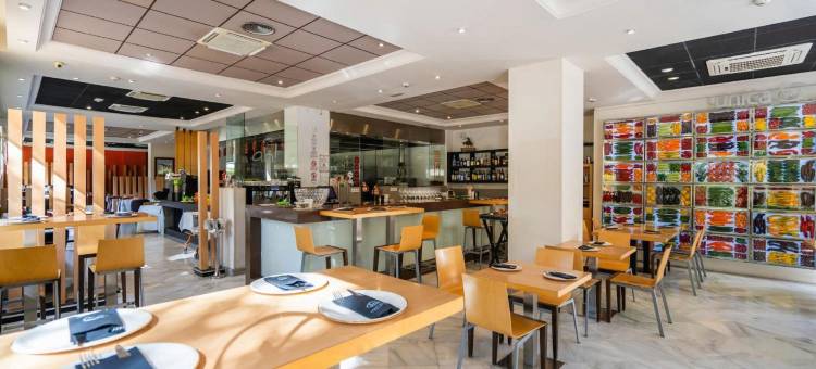 Sercotel 阿尔梅里亚大道酒店(Sercotel Avenida Almería)图片