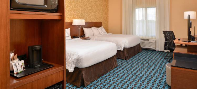 沃伦斯堡万枫酒店及套房(Fairfield Inn & Suites Warrensburg)图片