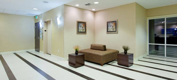 贝尼西亚智选假日酒店(Holiday Inn Express BENICIA by IHG)图片