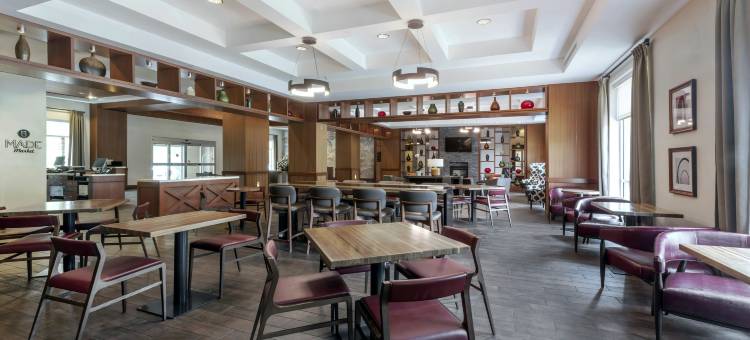 卡瑞罗利希尔顿逸林酒店(DoubleTree by Hilton Hotel Raleigh - Cary)图片