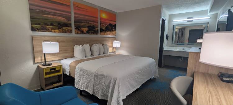 尚佩恩厄巴纳温德姆戴斯酒店(Days Inn by Wyndham Champaign/Urbana)图片