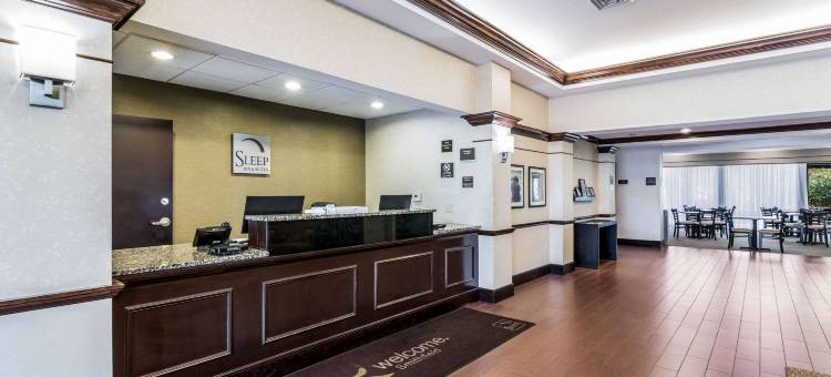 史密斯菲尔德 I-95 附近舒眠套房酒店(Sleep Inn & Suites Smithfield Near I-95)图片