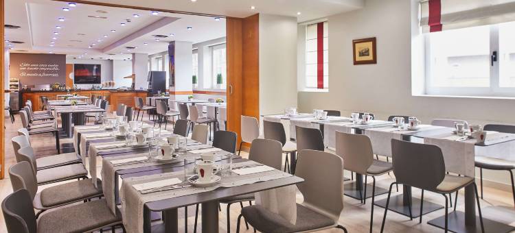 路易莱昂丝绸酒店(Silken Luis de León)图片