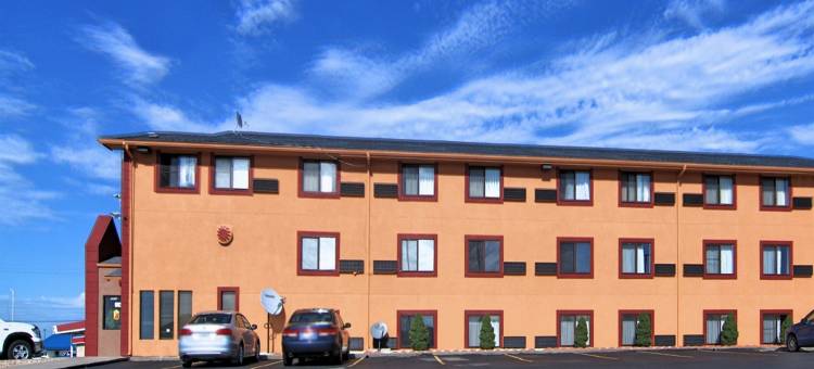 堪萨斯城巴里路-机场速8酒店(Super 8 by Wyndham Kansas City at Barry Road/Airport)图片