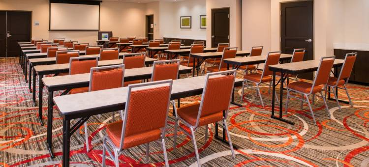 智选假日套房酒店梦露(Holiday Inn Express & Suites Monroe)图片