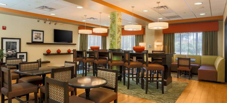 纳努特希尔顿欢朋酒店(Hampton Inn Nanuet)图片