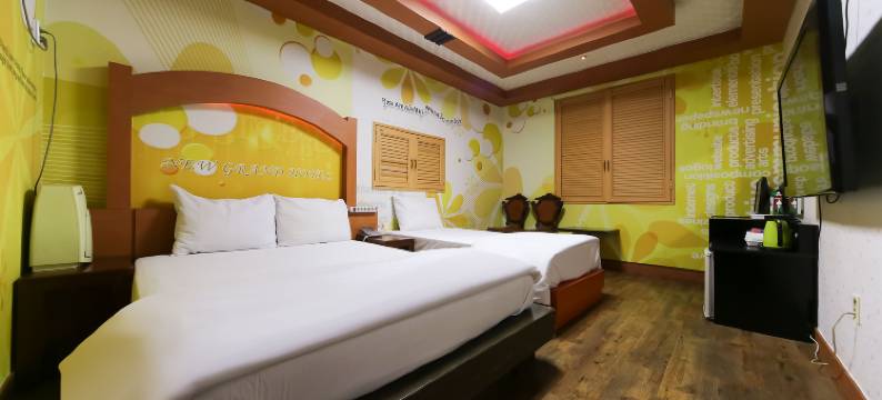 新格兰德酒店(New Grand Hotel)图片