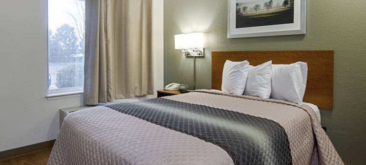 PKWY酒店(HomeTowne Studios Winston-Salem - University Pkwy)图片