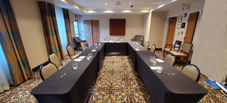 Staybridge Suites 费城福吉谷422(Staybridge Suites Philadelphia Valley Forge 422)图片