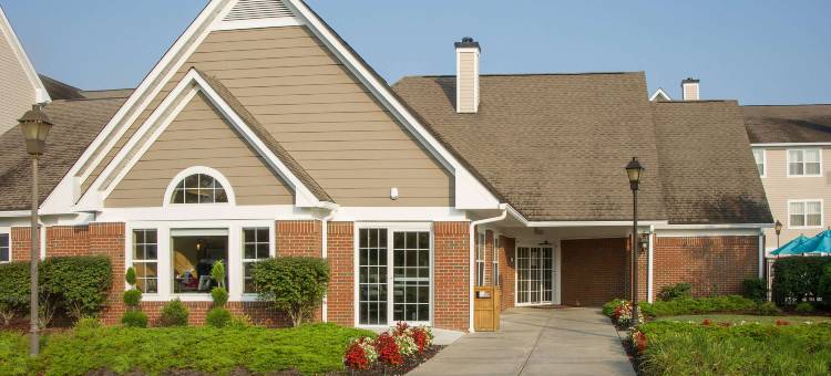 夏洛特斯维尔大学索尼斯塔ES套房酒店(Sonesta ES Suites Charlottesville University)图片