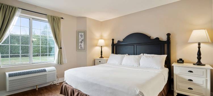 Charlevoix Inn & Suites SureStay Collection by Best Western(Charlevoix Inn & Suites SureStay Collection by Best Western)图片