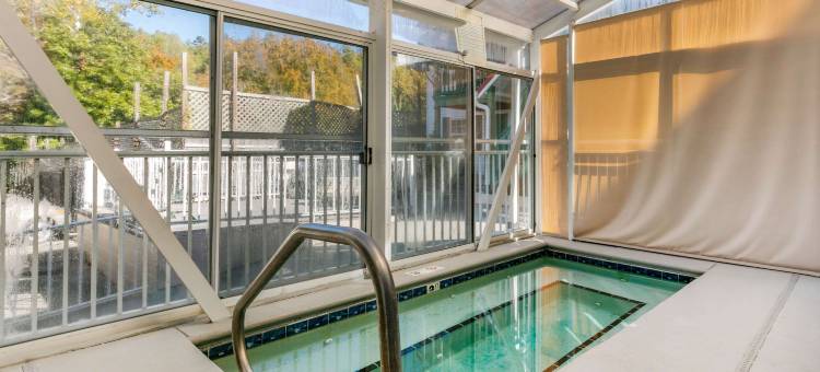 运动世界大道附近舒眠套房酒店(Sleep Inn & Suites Near Sports World Blvd)图片