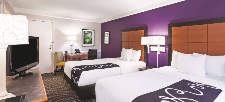 米德兰拉昆塔温德姆酒店(La Quinta Inn by Wyndham Midland)图片