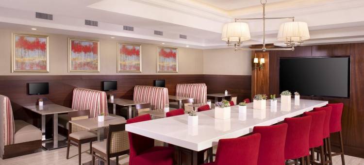 喷泉谷艾尔斯酒店(Ayres Hotel Fountain Valley - Huntington Beach)图片