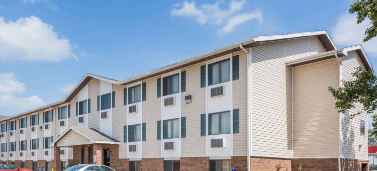 曼哈顿温德姆速8酒店(Super 8 by Wyndham Manhattan KS)图片