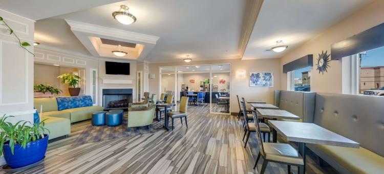 阿德莫尔品质酒店及套房(Quality Inn & Suites)图片