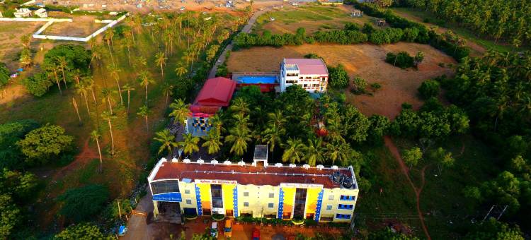索里亚海滩度假村(Soorya Beach Resort)图片