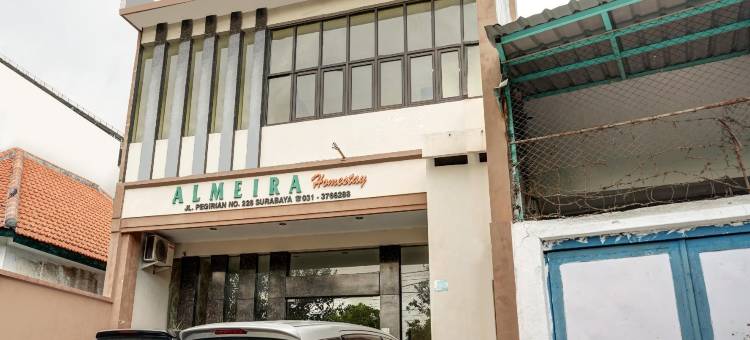 OYO 90442 阿尔梅拉伊斯兰家庭旅馆(Almeira Homestay Syariah Near RS Islam Al-Irsyad Mitra Reddoorz)图片