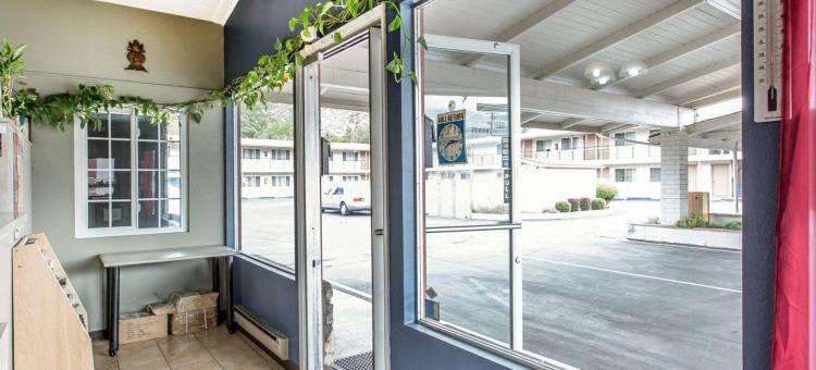 伊克诺旅馆套房伊雷卡(Econo Lodge Inn & Suites)图片