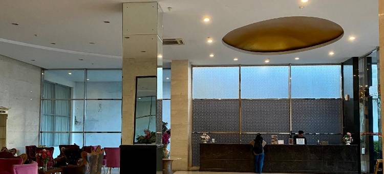 玛丽莲酒店-Serpong(Marilyn Hotel Serpong)图片