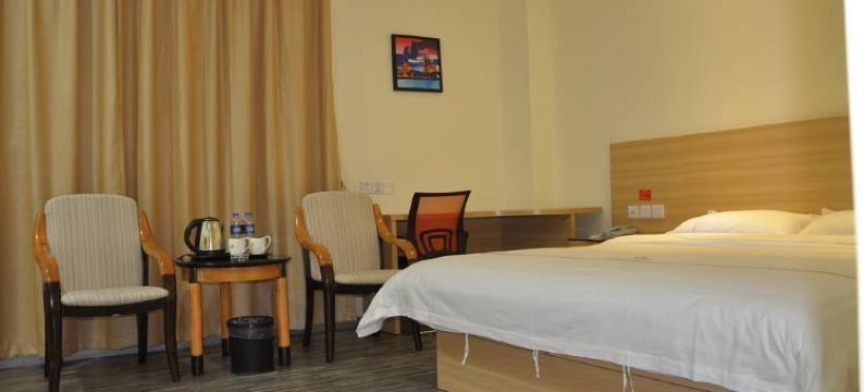 广州磨舫精品酒店(黄边地铁站店)图片