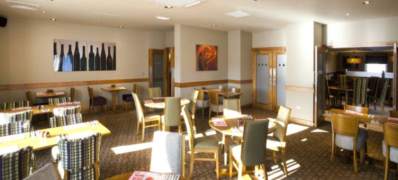 因佛内斯西部普瑞米尔酒店(Premier Inn Inverness West)图片