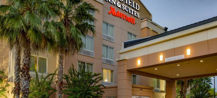 万枫泰特斯维尔肯尼迪航天中心酒店&套房(Fairfield Inn & Suites Titusville Kennedy Space Center)图片