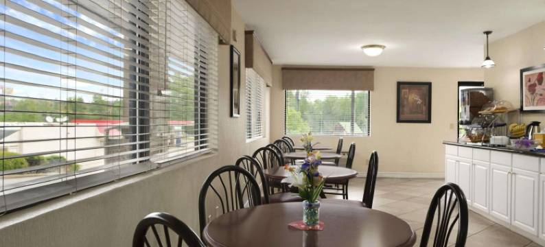 安德森温德姆戴斯酒店(Days Inn by Wyndham Anderson/Clemson Area)图片