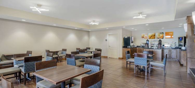 东部舒适套房酒店(Comfort Suites East)图片