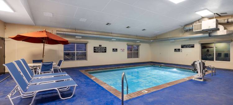 贝尔格莱德/博兹曼机场速 8 酒店(Super 8 by Wyndham Belgrade/Bozeman Airport)图片
