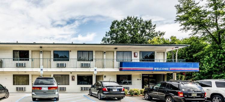 温斯顿塞勒姆52号公路罗德威酒店(Rodeway Inn Winston Salem Route 52)图片