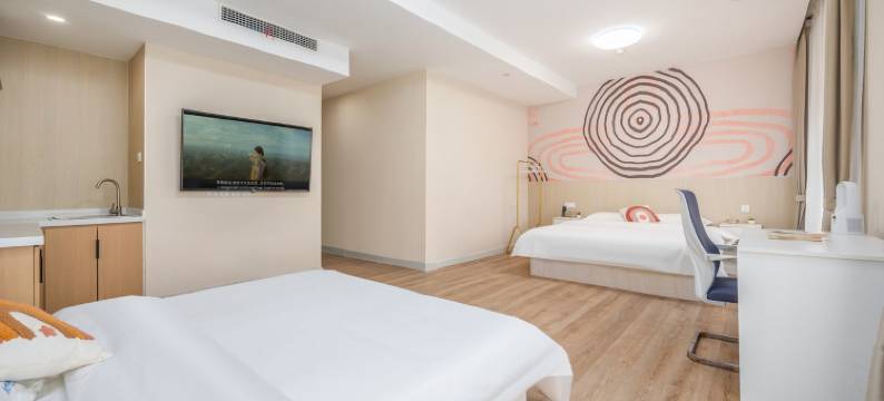 小石岛日落民宿(锦州路分店)图片