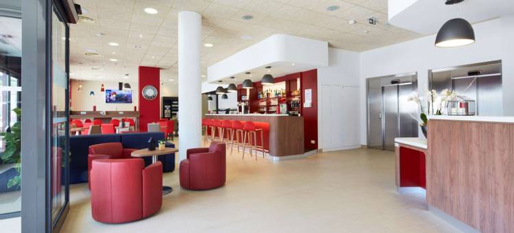 康铂塞文阿莱斯中心酒店(Campanile Ales Centre - CÉVENNES)图片
