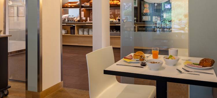 法兰克福哈恩机场B&B酒店(B&B HOTEL Frankfurt-Hahn Airport)图片