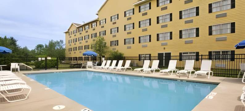 萨科旧果园海滩地区华美达酒店(Ramada by Wyndham Saco/Old Orchard Beach Area)图片