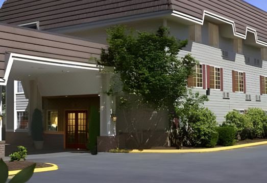 Redmond Inn Hotel Overview