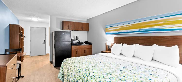 科特兰霍姆汤公寓及会议中心(HomeTowne Studios & Conference Center Cortland)图片