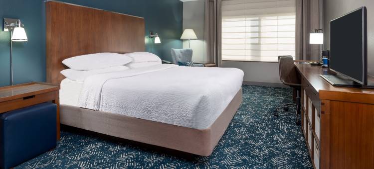 亨茨维尔机场福朋喜来登酒店(Four Points by Sheraton Huntsville Airport)图片