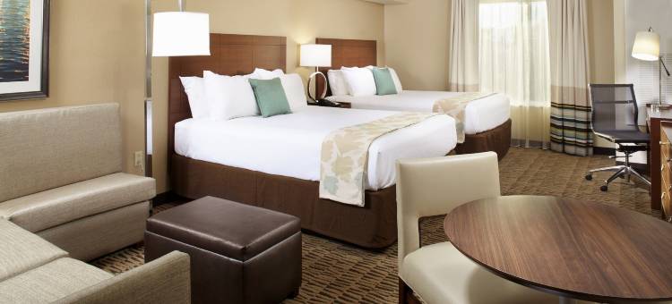 威灵特里德尔菲亚高地浩枫温德姆公寓(Hawthorn Suites by Wyndham Wheeling at the Highlands)图片