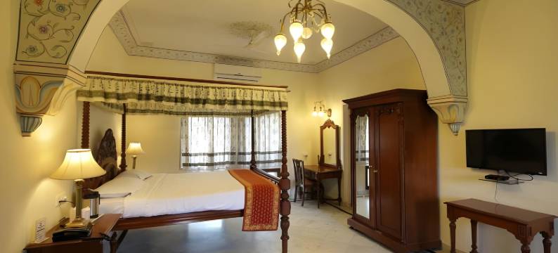 阿马尔奥恰大酒店(Amar Mahal)图片