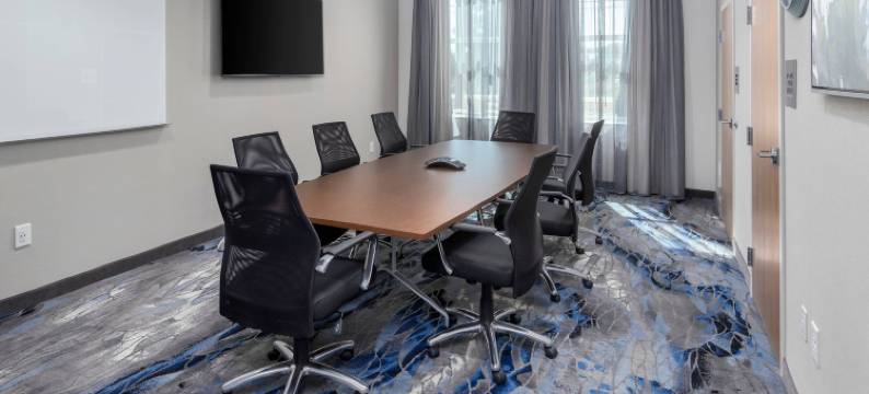 摩根顿历史市中心万枫酒店及套房(Fairfield Inn & Suites Morganton Historic Downtown)图片