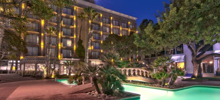 鲁瑟纳提华纳酒店(Hotel Lucerna Tijuana)图片