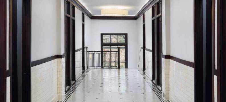 温泉城沃特斯希尔顿启缤精选酒店(The Waters Hot Springs, Tapestry Collection by Hilton)图片