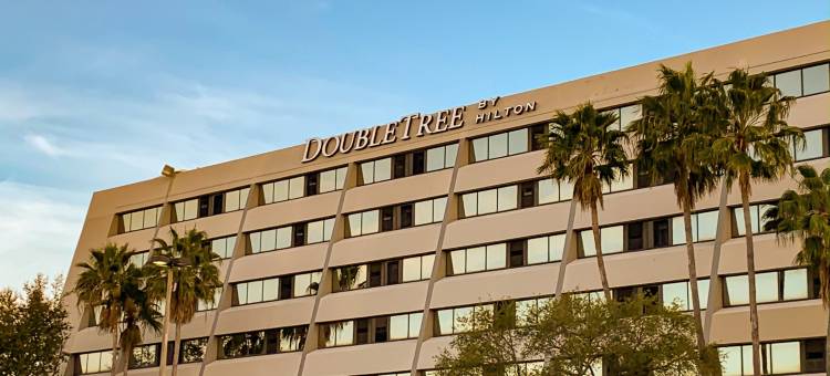 坦帕落基点海滨希尔顿逸林酒店(DoubleTree by Hilton Tampa Rocky Point Waterfront)图片