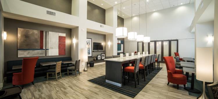 亚利桑那州坦佩/凤凰城机场欢朋酒店(Hampton Inn & Suites Tempe/Phoenix Airport)图片