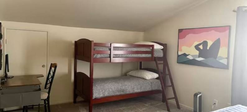因皮里尔滩度假距海滩仅几分钟的民宿(Imperial Beach Getaway just minutes from the beach)图片