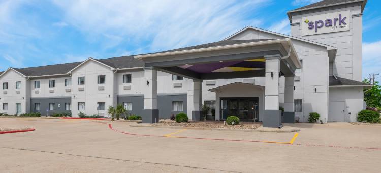 Spark 由希尔顿曼斯菲尔德(Spark by Hilton Mansfield)图片