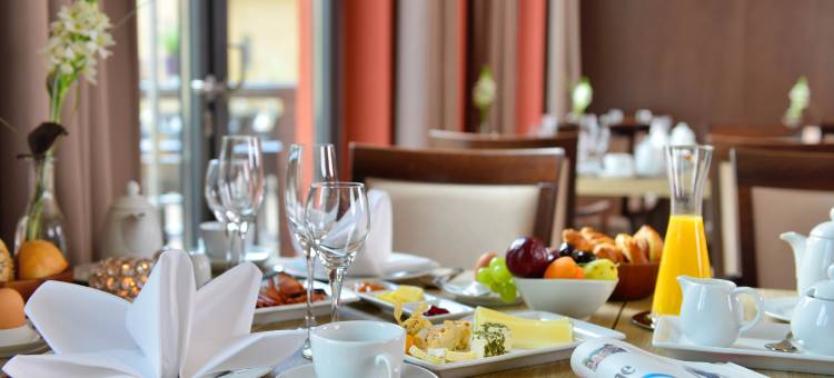 布兰肯堡城堡酒店(Schlosshotel Blankenburg)图片